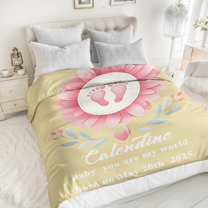Personalized Cute Floral Footprint Design Soft Throw Cozy Blanket with Name and Text Home Decor Gift for Newborn Babies